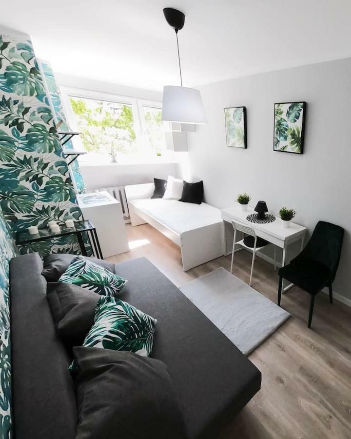 New Apartment - 300 M Town Hall - 3 Rooms - 7 People Breslavia Exterior foto